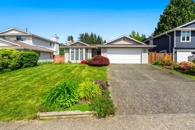 12612 HARDY STREET - photo 2 of 29