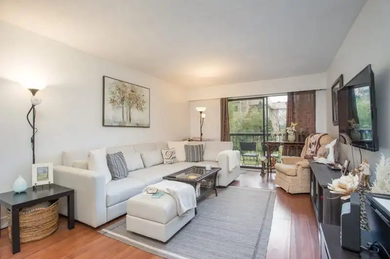 340 1844 W 7TH AVENUE - photo 3 of 18
