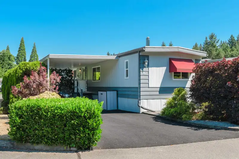 47 2315 198 STREET - photo 1 of 35