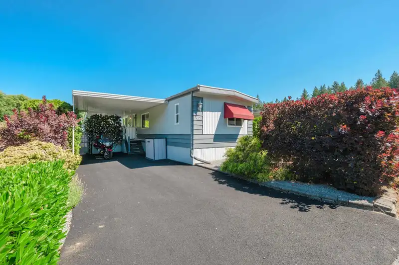 47 2315 198 STREET - photo 3 of 35