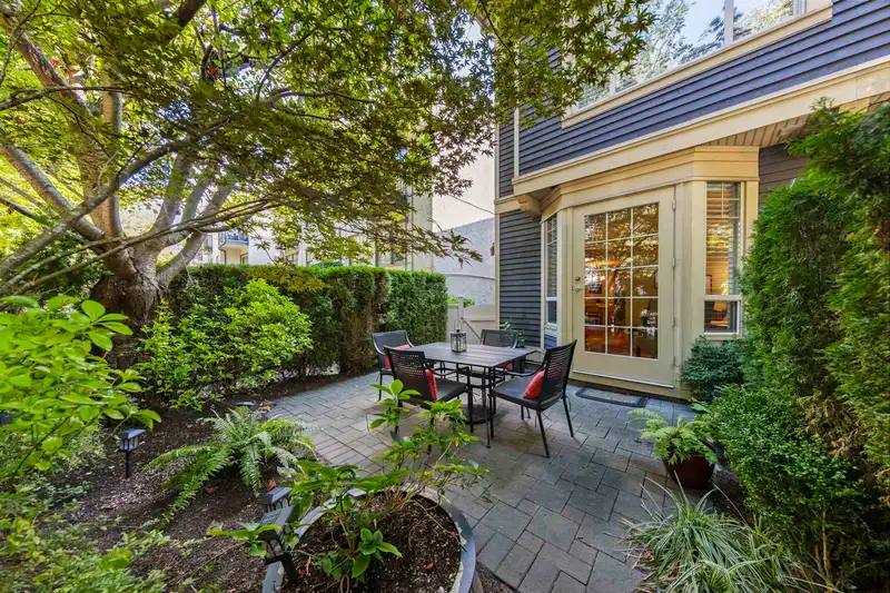 1654 W 10TH AVENUE - photo 1 of 36