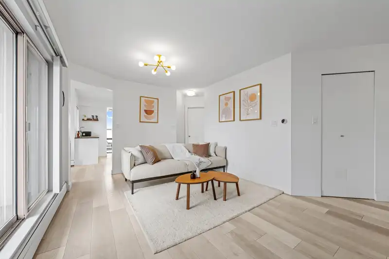 1705 612 FIFTH AVENUE - photo 3 of 38