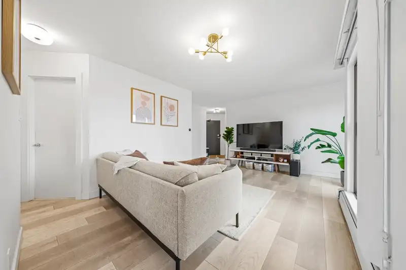 1705 612 FIFTH AVENUE - photo 4 of 38