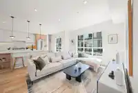 26 388 DUNCAN STREET - thumbnail 3