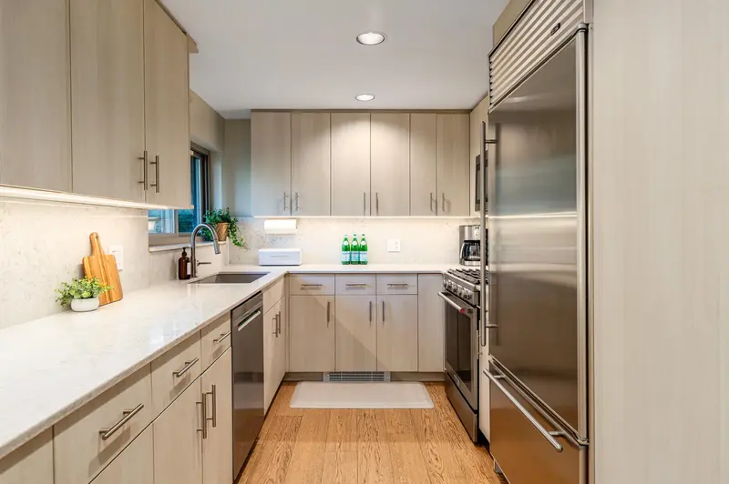 9167 EMERALD DRIVE - photo 2 of 25