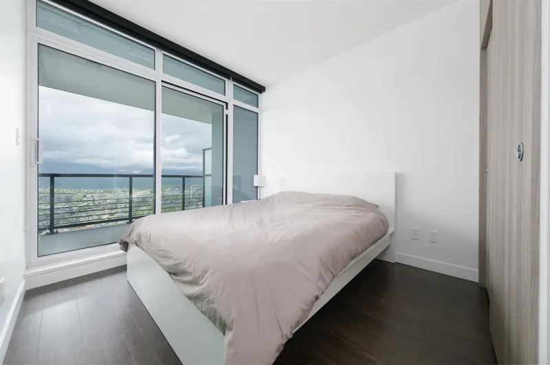 4806 4730 LOUGHEED HIGHWAY - photo 3 of 21