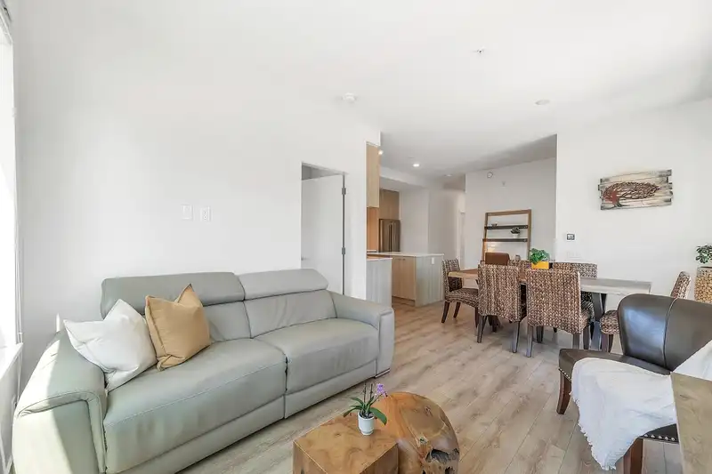 223 721 ANSKAR COURT - photo 2 of 29
