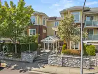 303 1375 VIEW CRESCENT - thumbnail 23