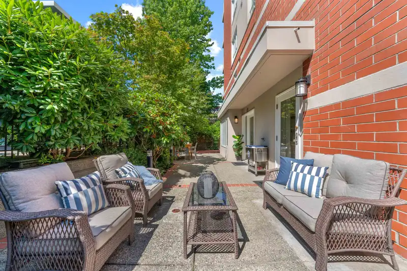 102 2128 W 43RD AVENUE - photo 1 of 40