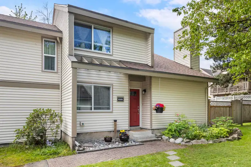 6181 W GREENSIDE DRIVE - photo 1 of 29