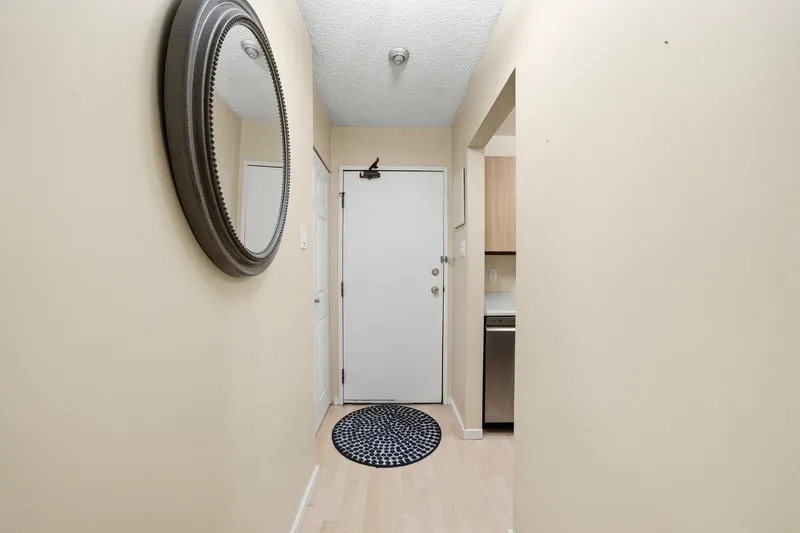 310 8511 ACKROYD ROAD - photo 3 of 25