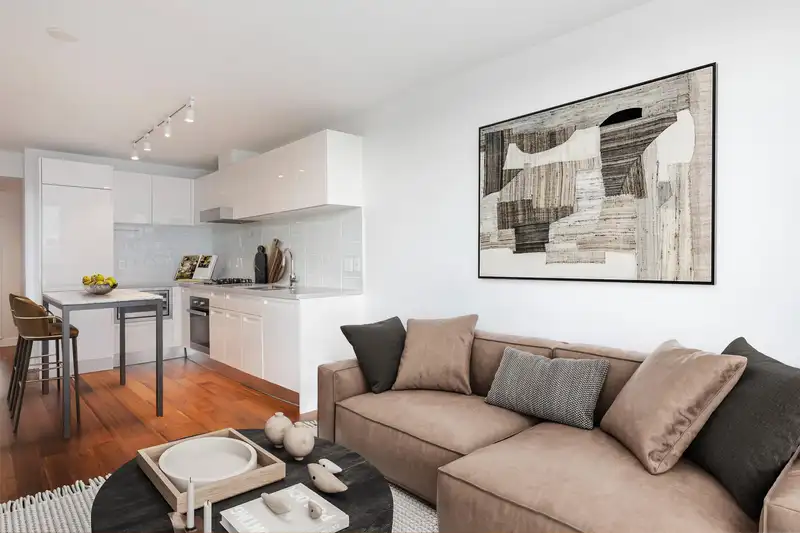 1201 188 KEEFER STREET - photo 2 of 22