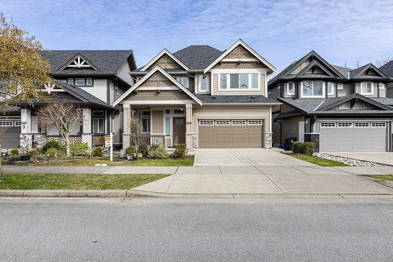 20443 83A AVENUE - photo 1 of 25