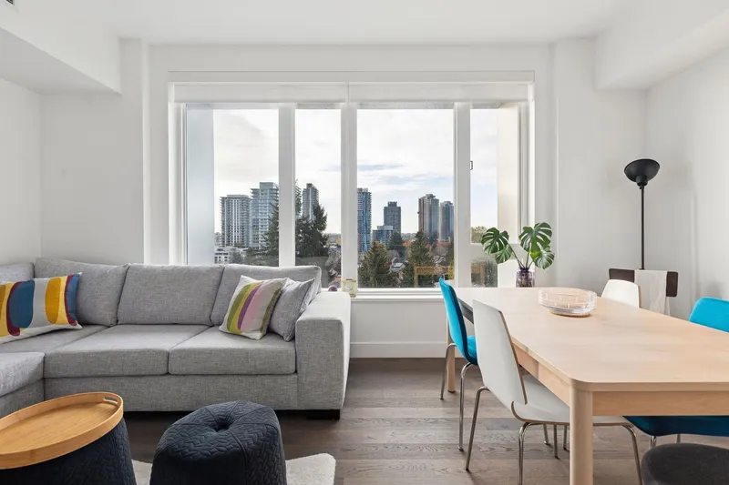 603 7777 CAMBIE STREET - photo 4 of 25