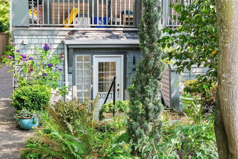 3027 W 7TH AVENUE - photo 1 of 37
