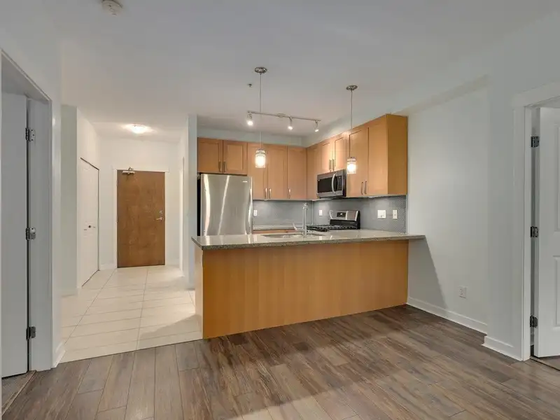 224 15918 26 AVENUE - photo 4 of 29