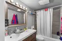 29 33293 E BOURQUIN CRESCENT - thumbnail 14