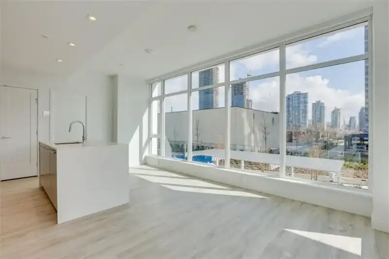 301 2288 ALPHA AVENUE - photo 1 of 24