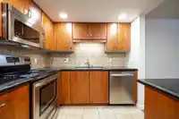 111 285 NEWPORT DRIVE - thumbnail 15