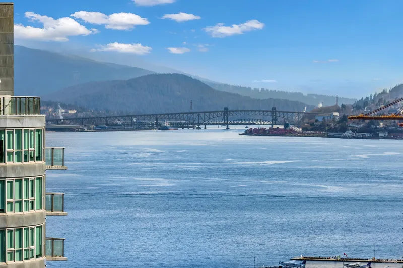 2001 620 CARDERO STREET - photo 1 of 25