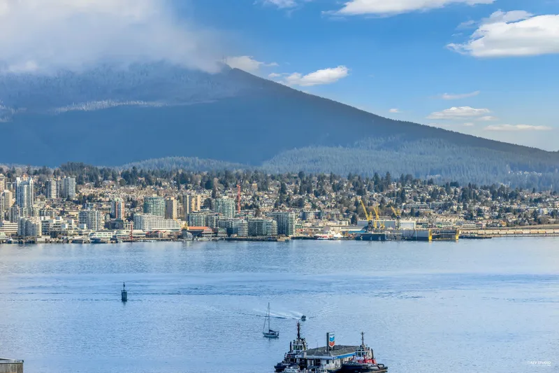 2001 620 CARDERO STREET - photo 2 of 25