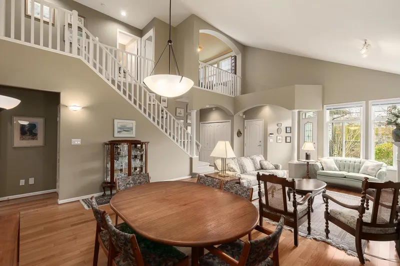 74 14909 32 AVENUE - photo 2 of 25