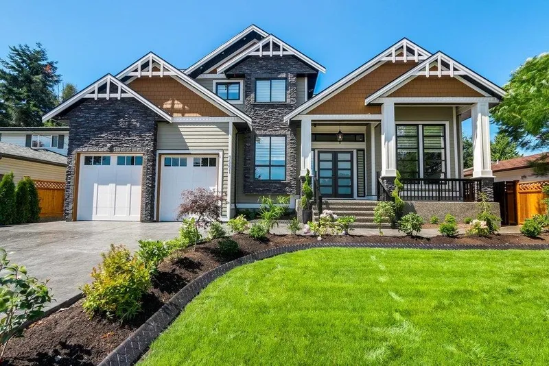 7961 112A STREET - photo 1 of 25