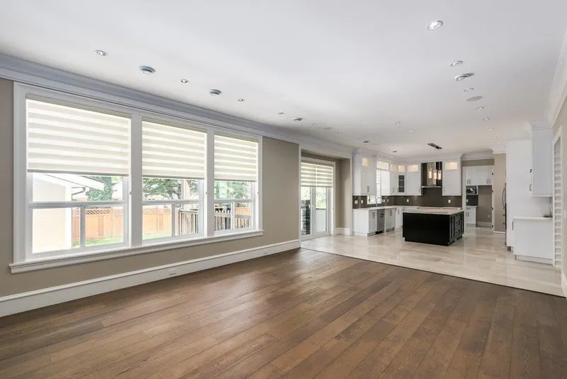 7961 112A STREET - photo 4 of 25