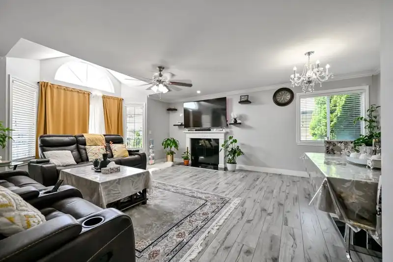 30921 SANDPIPER DRIVE - photo 2 of 29