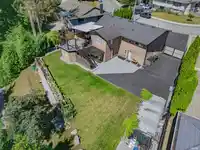 794 ADIRON AVENUE - thumbnail 9