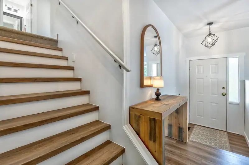 9427 214 STREET - photo 4 of 40
