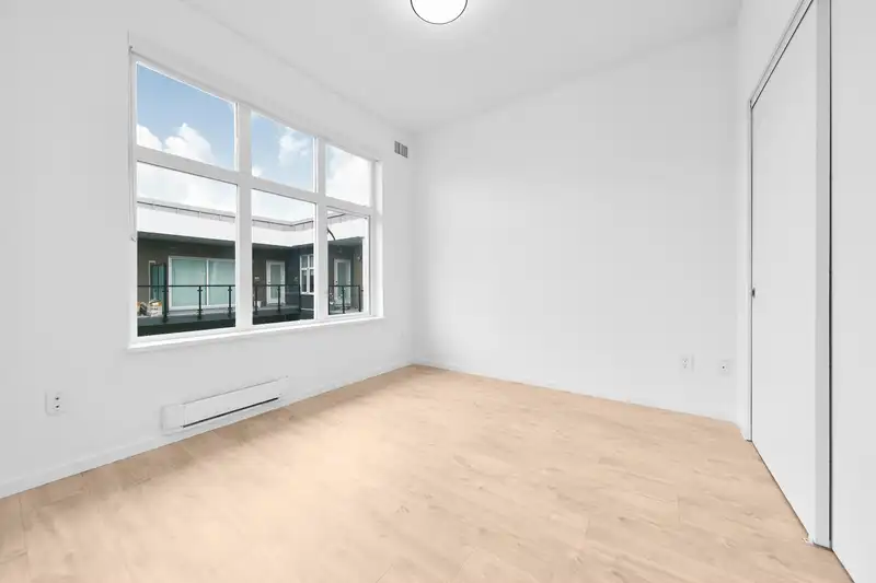 PH33 6283 KINGSWAY - photo 4 of 18