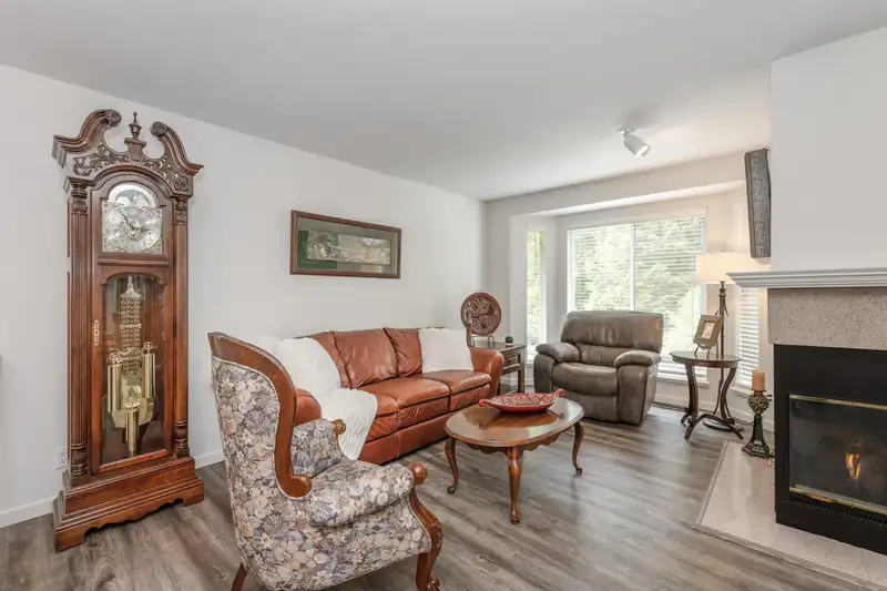 31 22740 116 AVENUE - photo 4 of 31