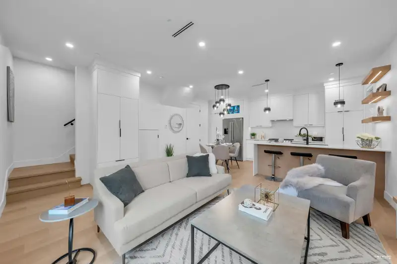 2715 CHEYENNE AVENUE - photo 3 of 28