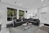 6342 150A STREET - thumbnail 10