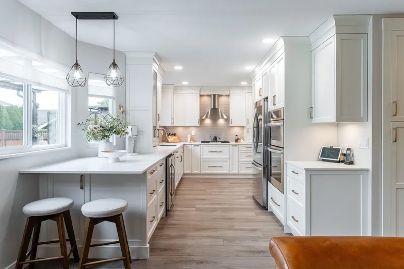 6528 187A STREET - photo 3 of 25