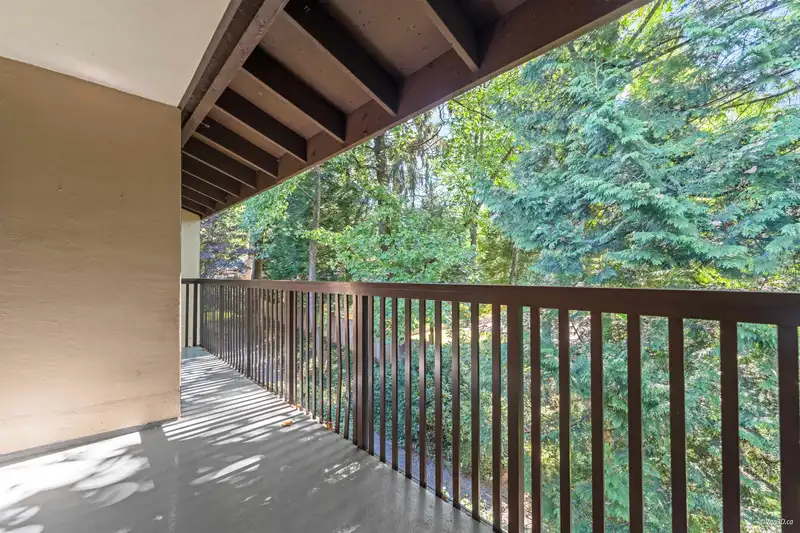 403 9867 MANCHESTER DRIVE - photo 1 of 30