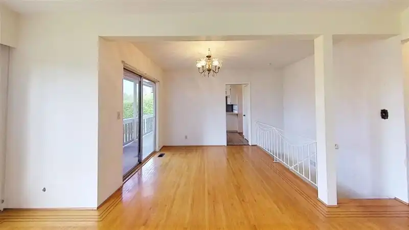1230 MALVERN PLACE - photo 4 of 12