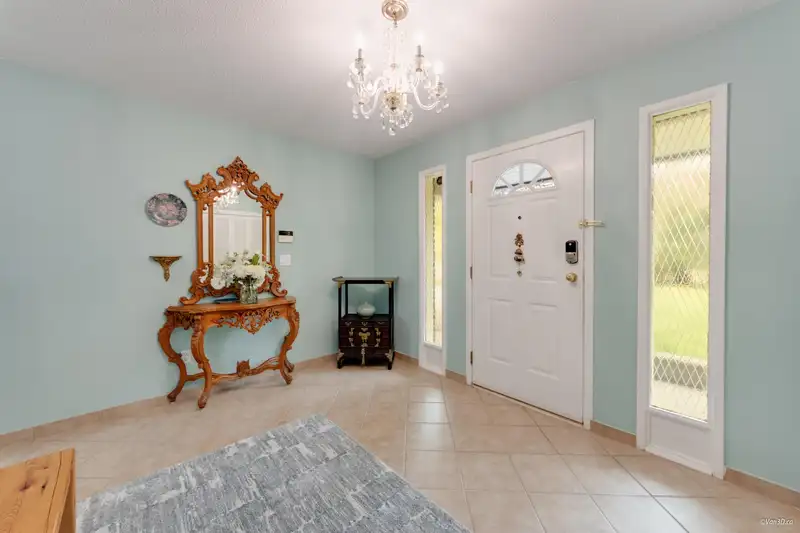 1715 BERKLEY ROAD - photo 4 of 40