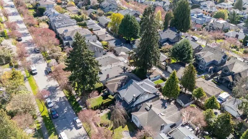 4080 W 35TH AVENUE - photo 3 of 24
