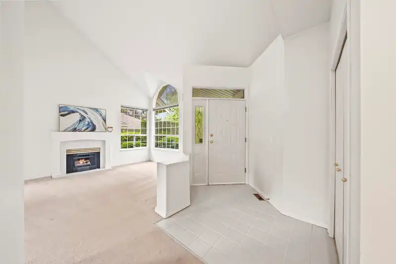 6356 121 STREET - photo 4 of 37