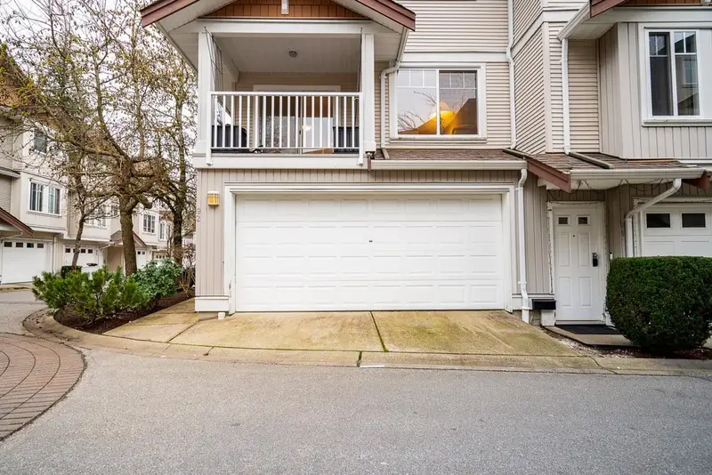 92 12711 64 AVENUE - photo 3 of 25