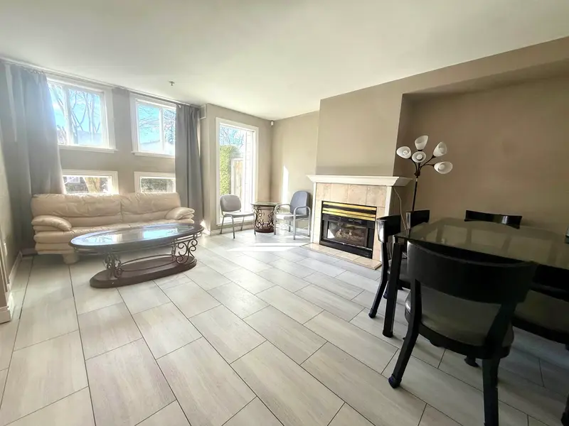 105 7288 NO. 3 ROAD - photo 2 of 22