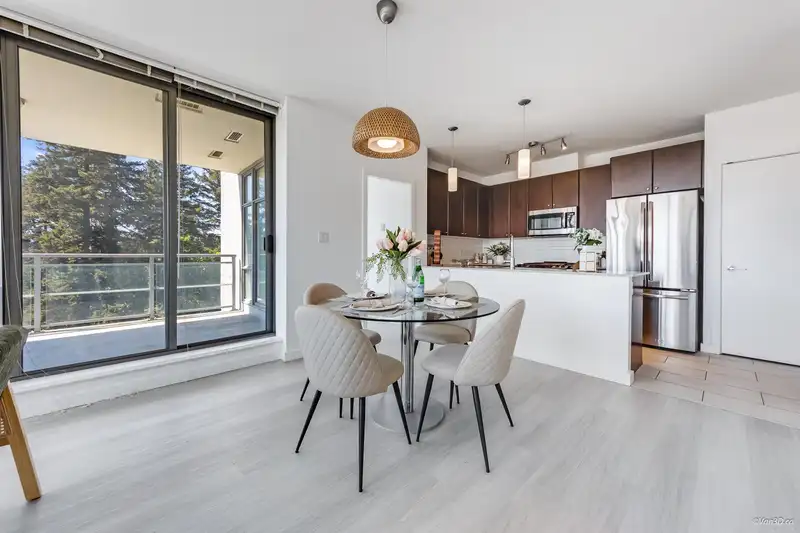 1206 280 ROSS DRIVE - photo 4 of 22