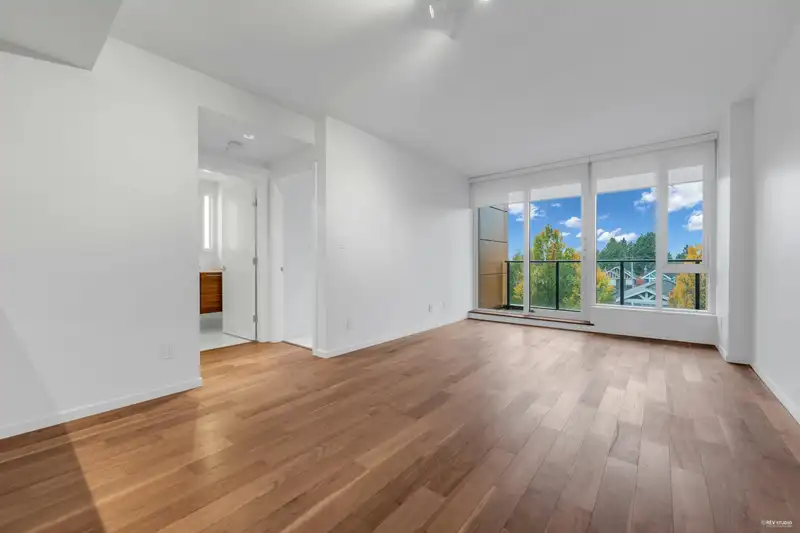 619 8488 CORNISH STREET - photo 3 of 34