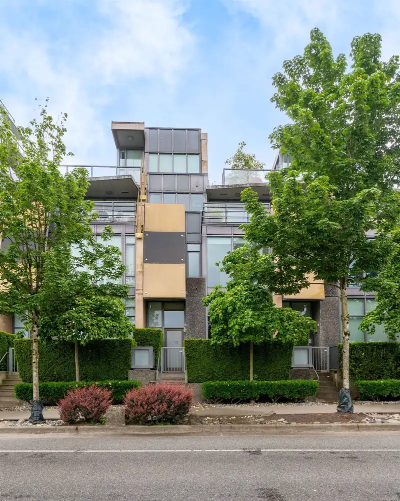 232 W 1ST AVENUE - photo 2 of 21