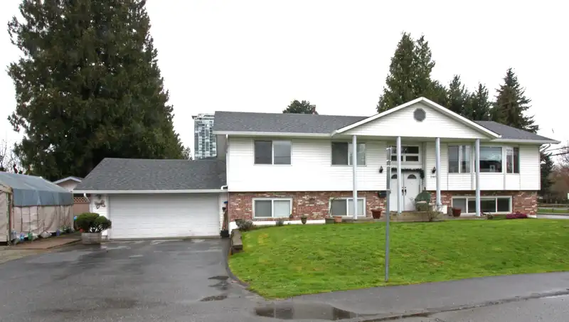 2187 PRIMROSE STREET - photo 1 of 29