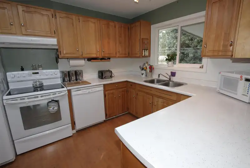 2187 PRIMROSE STREET - photo 3 of 29