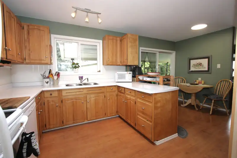 2187 PRIMROSE STREET - photo 4 of 29