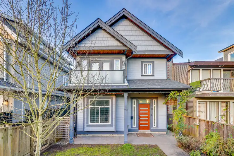 1815 E 15TH AVENUE - photo 1 of 27